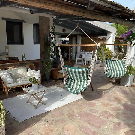 Villa With Pool Su Preppa 's Aus Carloforte (Isola di San Pietro)