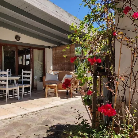 With Pool Su Preppa 's Aus