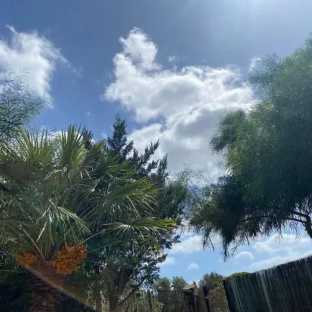 With Pool Su Preppa 's Aus