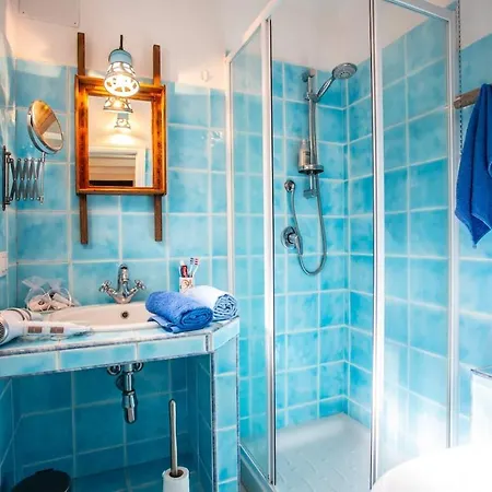 Vila With Pool Su Preppa 's Aus *