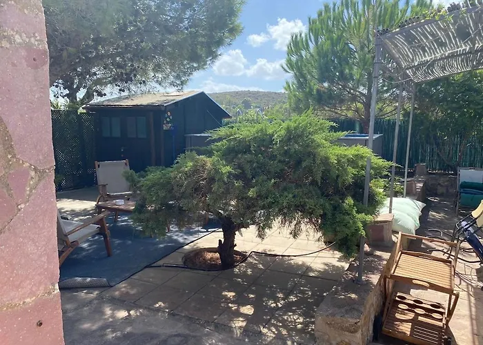 With Pool Su Preppa 's Aus *